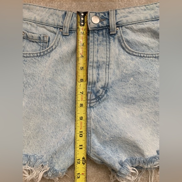 Zara Shorts Size 4 High Waisted Distressed Denim Boho Vacation Summer Casual - Picture 11 of 13